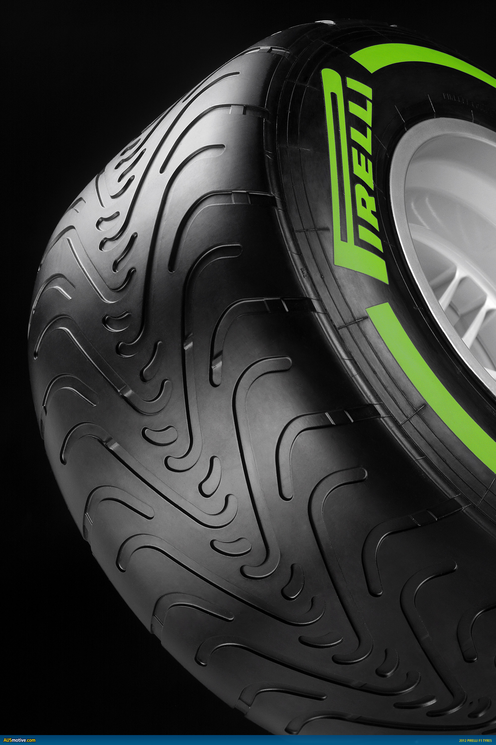 Download this Guide Pirelli Tyres picture