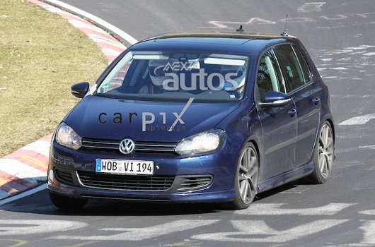 Is this the new ber Golf GTI'R' being tested at the famed N rburgring