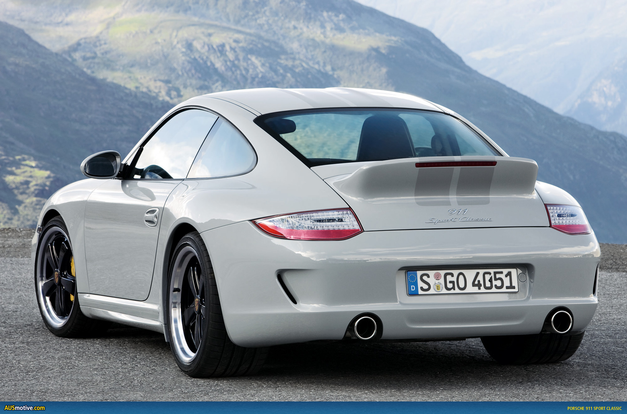 AUSmotive.com » Porsche 911 Sport Classic