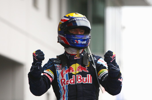 Mark Webber wins at the Nurburgring!