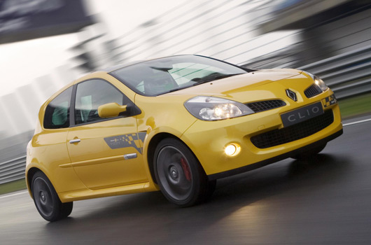 Clio Renault Sport F1 Team R27