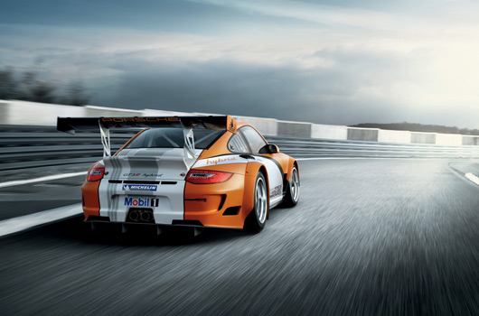 Porsche GT3 R Hybrid
