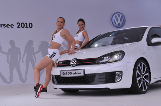 Volkswagen Golf GTI adidas