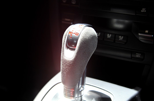 Porsche at AIMS 2011