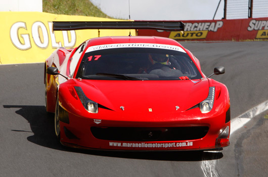 Ferrari 458 GT3'smashes Bathurst lap record'