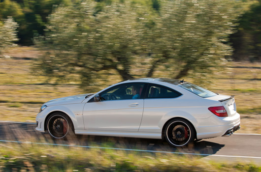 Mercedes-Benz C63 AMG coupe