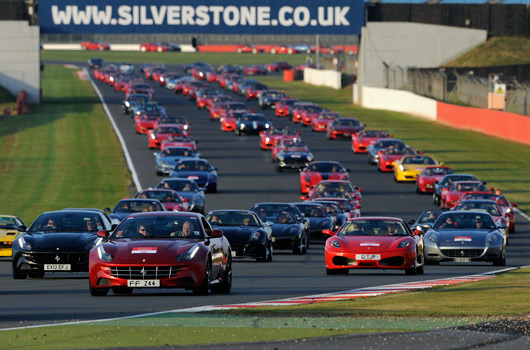 World record for largest parade of Ferraris, Silverstone, September 2012