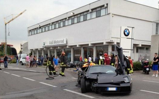 Lamborghini v BMW