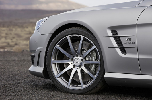 Mercedes-Benz SL63 AMG