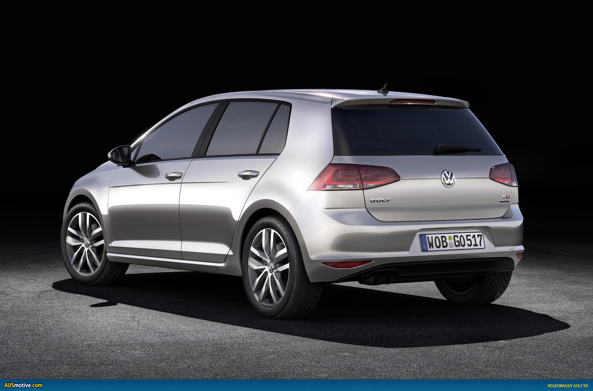 Volkswagen Golf VII revealed AUSmotive com