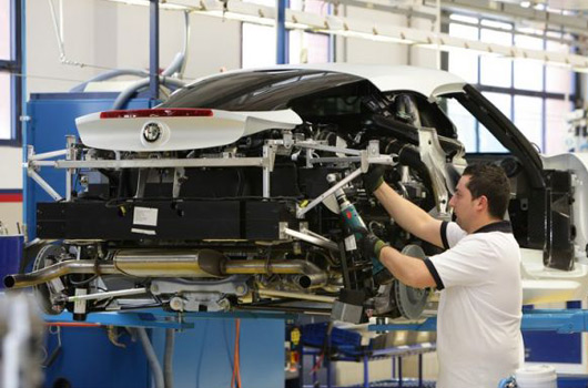 Alfa Romeo 4C production line