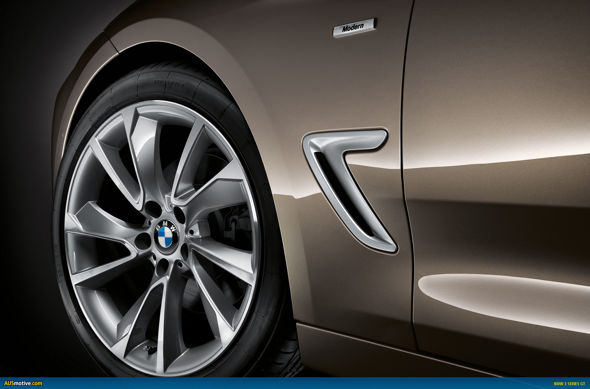 BMW Serie 3 GT Alloy Wheels Simulation