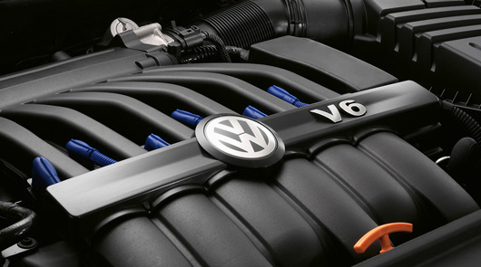 Volkswagen Passat R36 engine