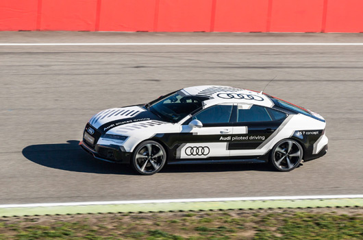Audi RS7 piloted driving, Hockenheim
