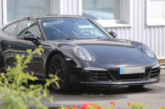 Porsche 991.2 911 in testing