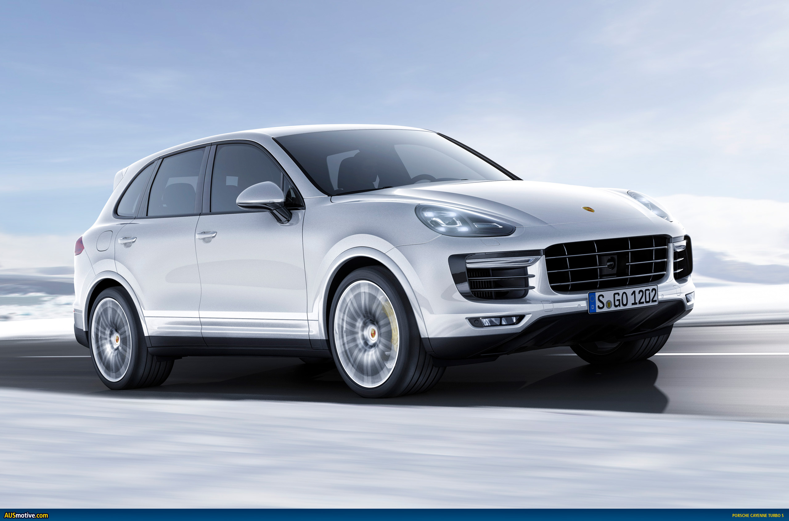 AUSmotive.com » Detroit 2015: Porsche Cayenne Turbo S